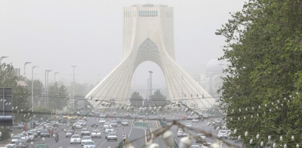 تداوم آلودگی هوای تهران تا روز شنبه/احتمال برف و کولاک در ارتفاعات تداوم آلودگی هوای تهران تا روز شنبه/احتمال برف و کولاک در ارتفاعات
