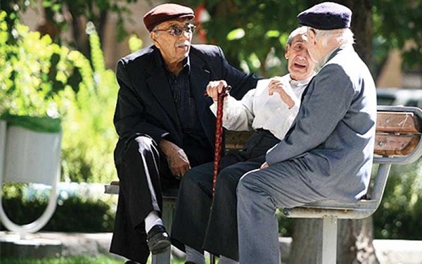 افزایش حقوق بازنشستگان در جلسه فردا هیات دولت به تصویب میرسد؟ افزایش حقوق بازنشستگان در جلسه فردا هیات دولت به تصویب میرسد؟