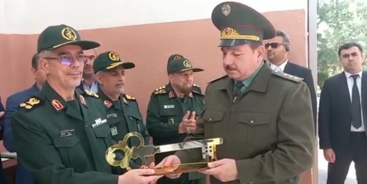 افتتاح کارخانه تولید پهپاد ایرانی در تاجیکستان افتتاح کارخانه تولید پهپاد ایرانی در تاجیکستان