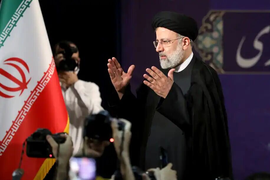سلام آقای رئیسی، اینجا یک سال بعد است سلام آقای رئیسی، اینجا یک سال بعد است