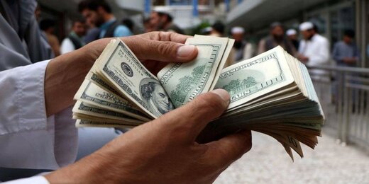 سیگنال اتحادیه اروپا به بازار ارز ایران/ پیشبینی جدید قیمت دلار در بازار سیگنال اتحادیه اروپا به بازار ارز ایران/ پیشبینی جدید قیمت دلار در بازار