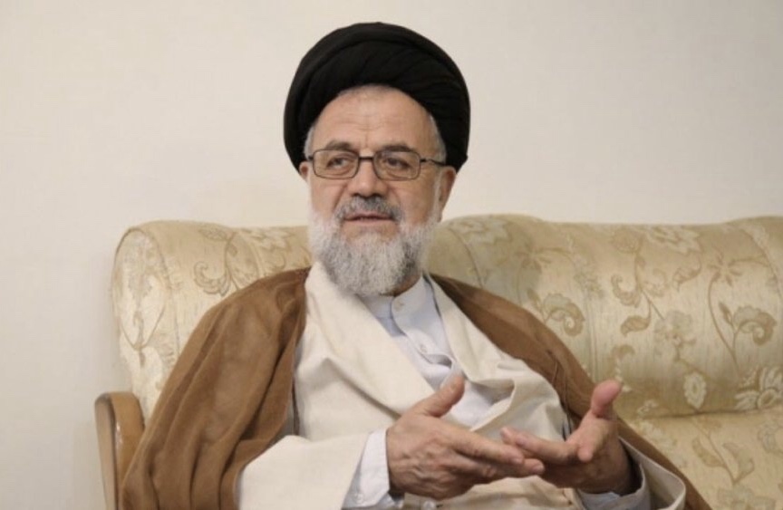 آيت الله موسوی تبریزی: مردم طلبکار هستند و نباید مرگ مهسا اميني فراموش شود / یک نفر پیدا شود و برای همیشه کشور و مردم را از شر رفتارهای تند و بی&zwnj;خردانه خلاص کند