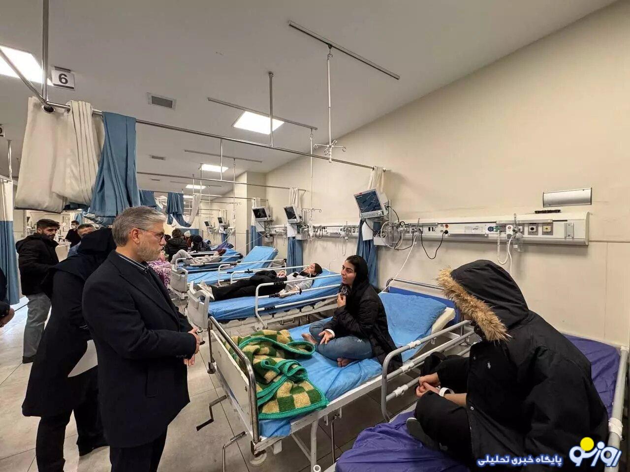 دانشجویان دختر در این دانشگاه مسموم شدند دانشجویان دختر در این دانشگاه مسموم شدند