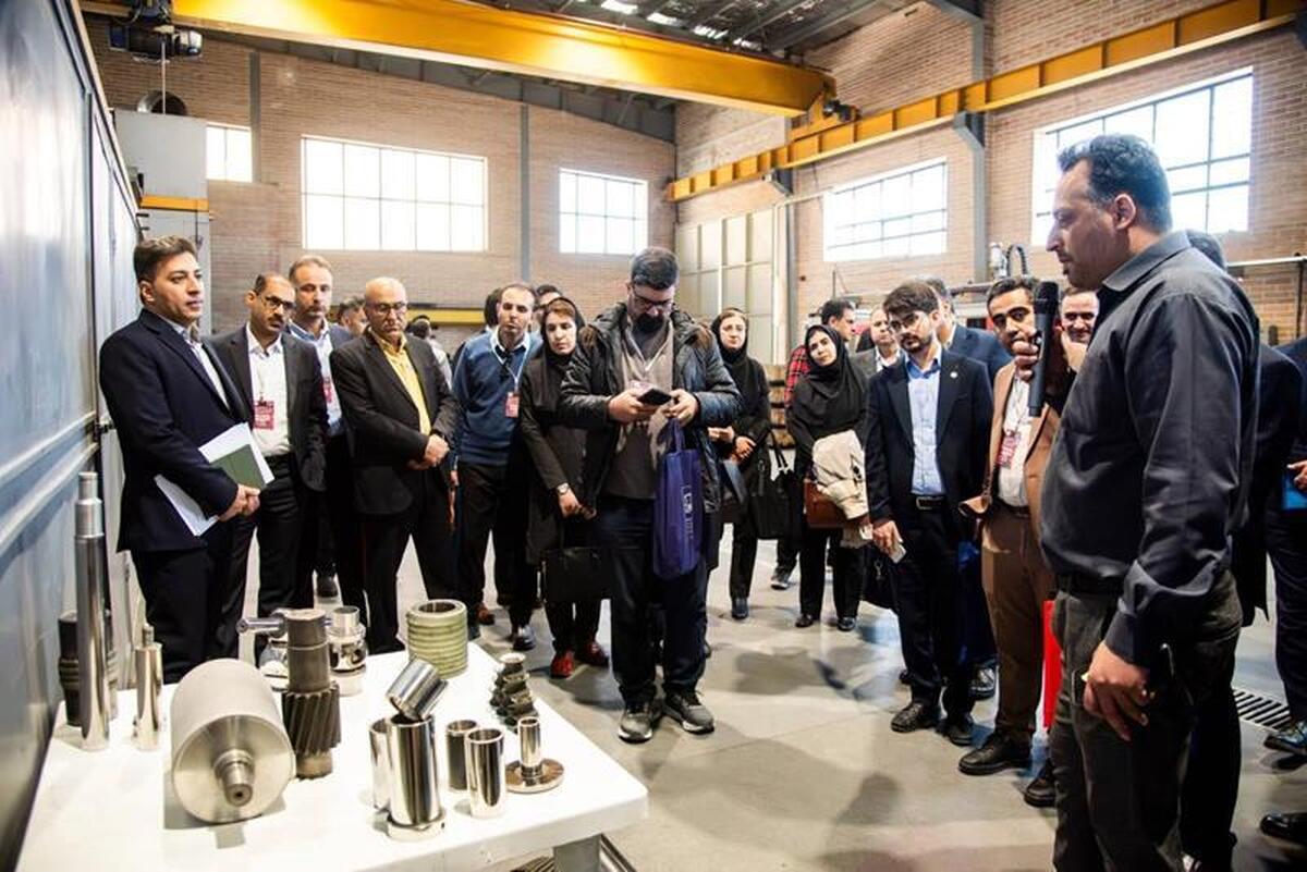 بخش قابلتوجهی از موانع قانونی همکاری هلدینگ خلیجفارس با شرکتهای دانشبنیان، فناور و دانشگاهها برطرف شد/ چالش اصلی شرکتهای فناور اتصال به بازار است بخش قابلتوجهی از موانع قانونی همکاری هلدینگ خلیجفارس با شرکتهای دانشبنیان، فناور و دانشگاهها برطرف شد/ چالش اصلی شرکتهای فناور اتصال به بازار است