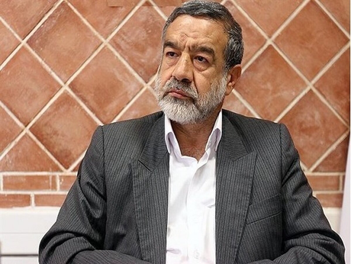 عبدالله گنجی: حرفهای کامران غضنفری بی منطق، مشمئزکننده ، توهین آمیز و تهمت آلود است/او حتی رهبری را تحقیر می کند