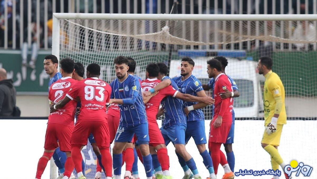 حمله تند روزنامه اصولگرا به استقلال و پرسپولیس