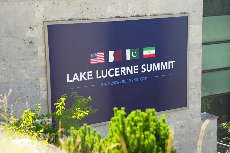 اولین دیدار و گفتگوی ایرانیان با آمریکاییها در چه تاریخی انجام شد؟ اولین دیدار و گفتگوی ایرانیان با آمریکاییها در چه تاریخی انجام شد؟